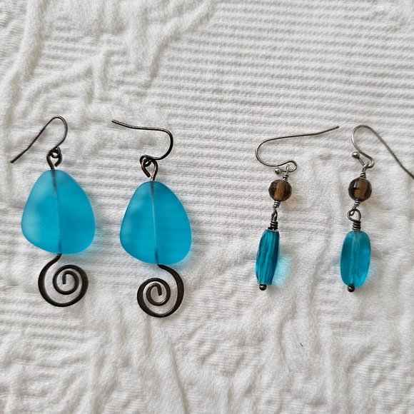 2 Pairs-  Aqua and Sea Glass Earrings - Picture 1 of 3